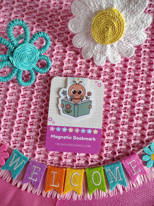 Cute Floral Reading Bookworm Magnetic Bookmark